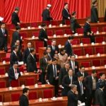 “内鬼”靠习发财 北京束手无策 网民惹议