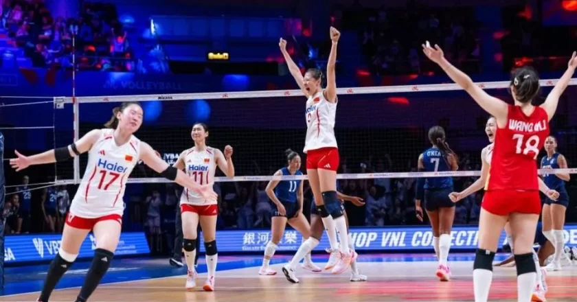 五杀美国！你永远可以相信中国女排