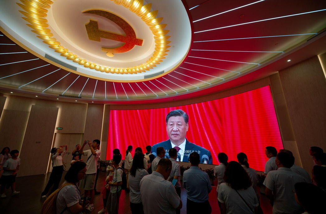 随著中共廿一大日益邻近,中国官场人事有加速清洗的迹象。欧新社 随著中共廿一大日益邻近,中国官场人事有加速清洗的迹象。欧新社