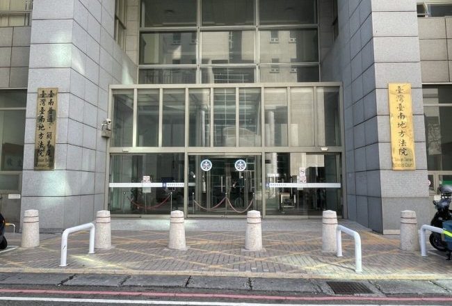 兄在老家住了30年不爽母给妹 辩独子不想搬…法院判他返还
