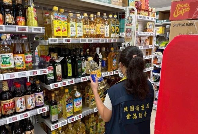 致癌沙拉油流入市面 桃市稽查25业者、2工厂未见违规